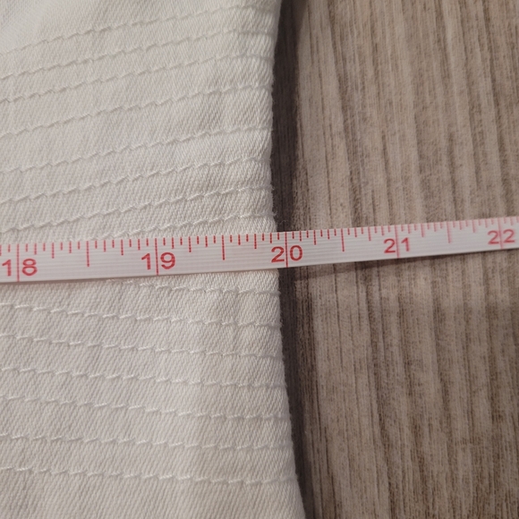 Darvina Cute White Shapely Feminine Cottage Picket Fence Jean Jacket Size Large - Picture 7 of 11